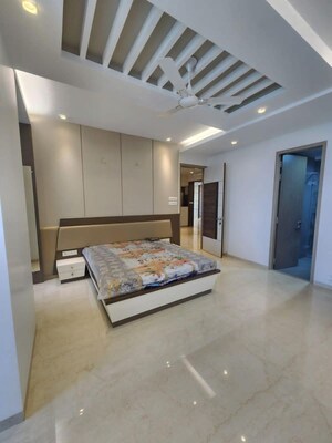 Bedroom in 4 BHK Apartment at Godrej Five Gardens, Matunga East – for Rent