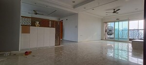 Room in 3 BHK Apartment at Shree CHS Matunga, Matunga East – for Rent