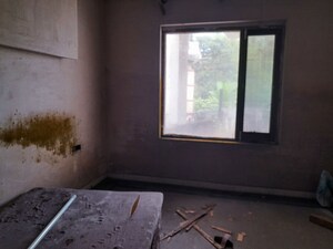 Room in  Independent House at Rakh Bagh – for Sale