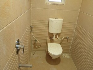 Bathroom in 2 BHK Apartment at Andheri East – for Rent