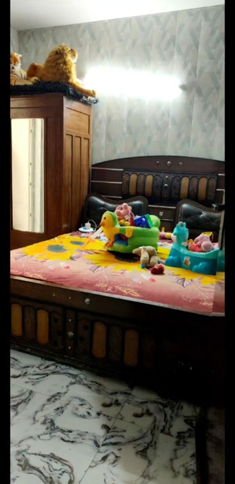 Bedroom, sector 75 3 Bedroom 180 Sq.Yd. Builder Floor In Sector 75 Faridabad 10737750