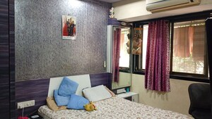 Bedroom in 1 BHK Apartment at Western Express Highway – for Rent