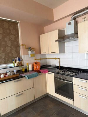 Kitchen in 3 BHK Apartment at Unitech Escape, Sector 50 – for Rent