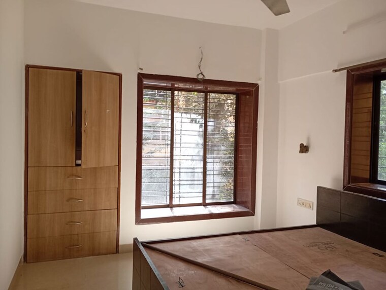 Bedroom, juhu 3 Bedroom 900 Sq.Ft. Apartment In Juhu Mumbai 10024023