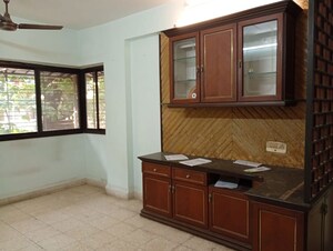 Hall in 2 BHK Apartment at Ram Janki Apartment, Vile Parle East – for Rent