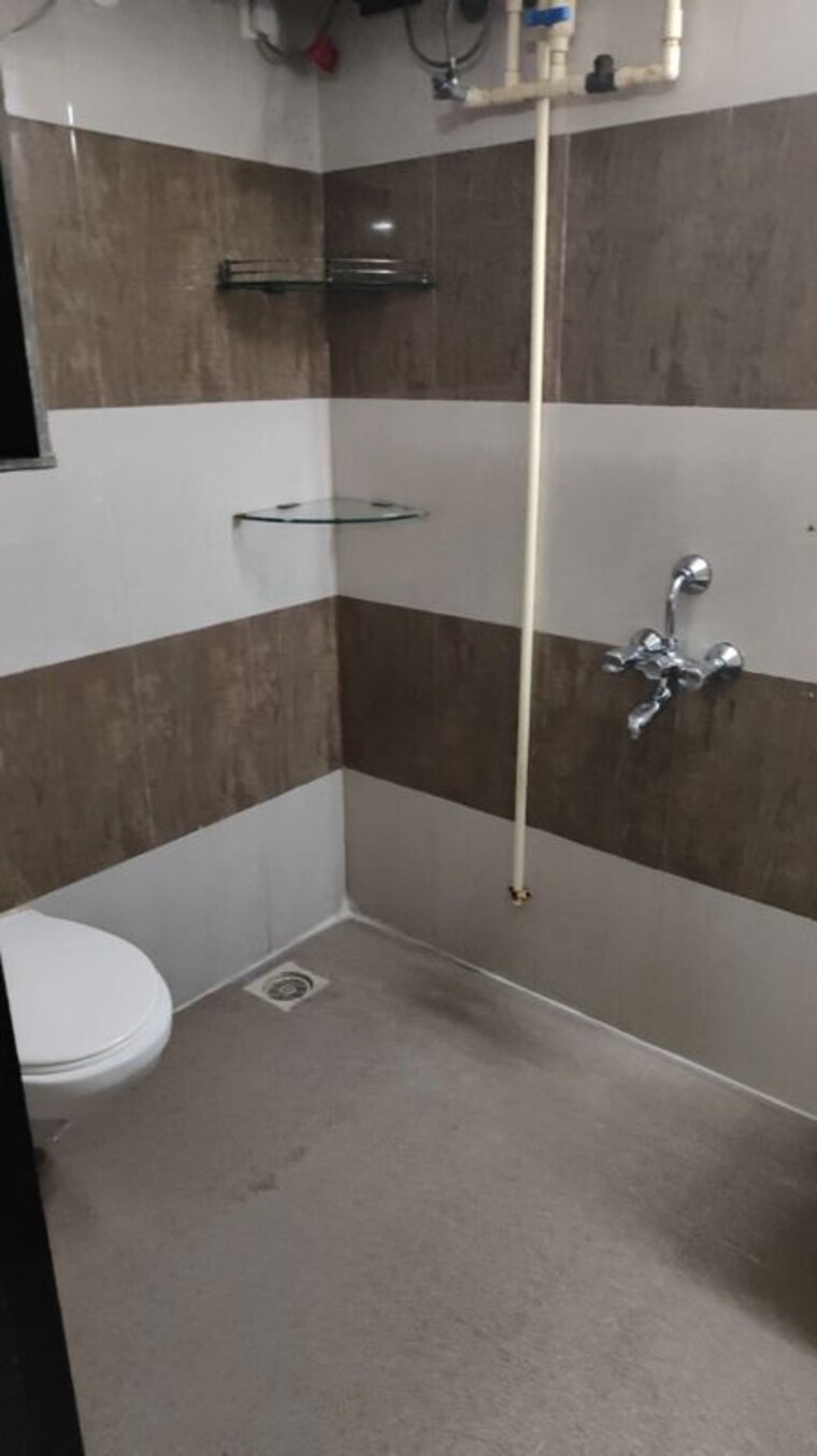 undefined, dn nagar 2 Bedroom 650 Sq.Ft. Apartment In Dn Nagar Mumbai 10022922
