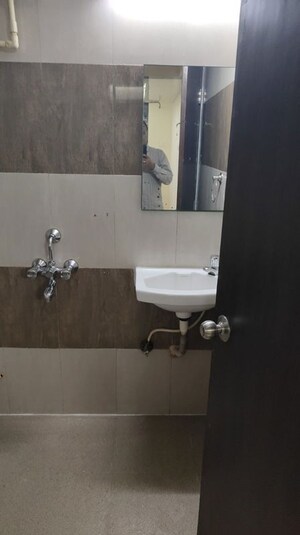 Bathroom in 2 BHK Apartment at Dn Nagar – for Rent