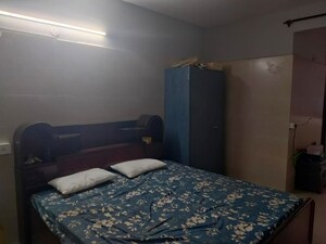 1 RK Apartment For Rent in Penta Homes, Vip Road