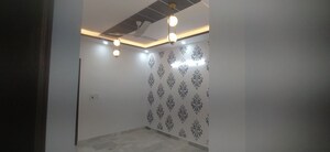 Room in 1 BHK Builder Floor at Khirki Extension – for Rent
