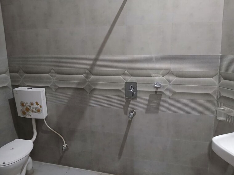 undefined, sector 14 3 Bedroom 250 Sq.Yd. Independent House In Sector 14 Hisar 10737995