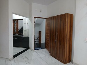  3 BHK Independent House at Sector 14 – for Rent