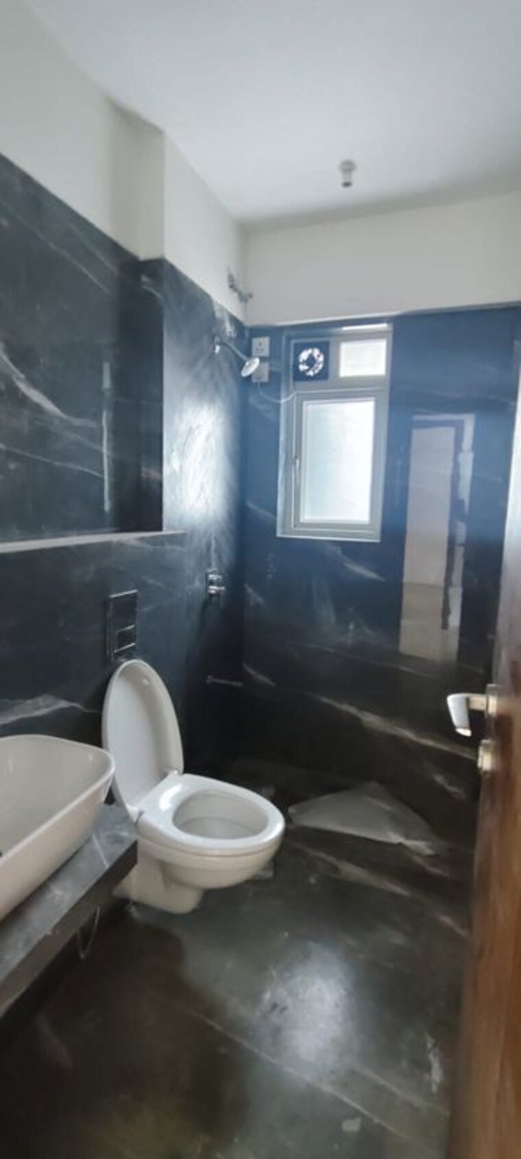 Bathroom, bc-corp-arista 2 Bedroom 664 Sq.Ft. Apartment In Bandra East Mumbai 10738001