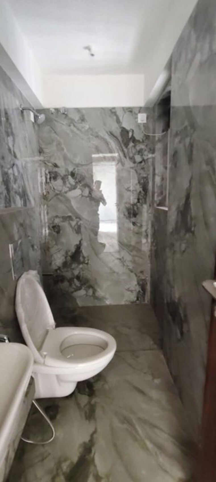 Bathroom, bc-corp-arista 2 Bedroom 664 Sq.Ft. Apartment In Bandra East Mumbai 10738001