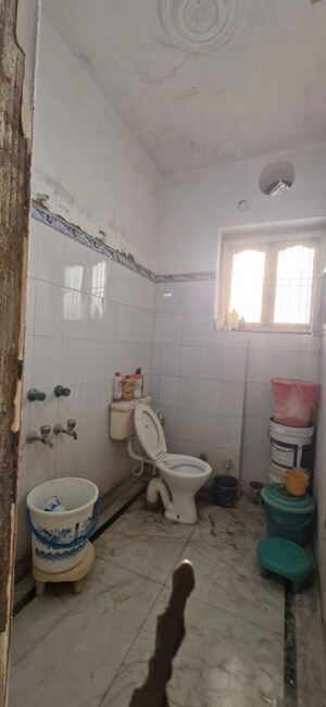 Bathroom in 2.5 BHK Independent House at Carnation Greens, Sector 8 – for Rent