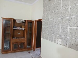 Room in 2 BHK Independent House at Sector 9 – for Rent
