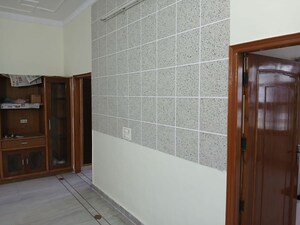 Room in 2 BHK Independent House at Sector 9 – for Rent