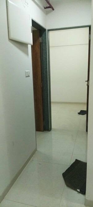 Room in 2 BHK Apartment at Karmvir Avant Heritage, Jogeshwari East – for Rent
