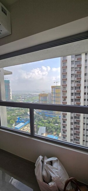  2 BHK Apartment at Piramal Vaikunth, Balkum Pada – for Rent
