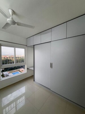 Room in 2 BHK Apartment at Ajmera Lakeside Paradise, Yelahanka – for Rent
