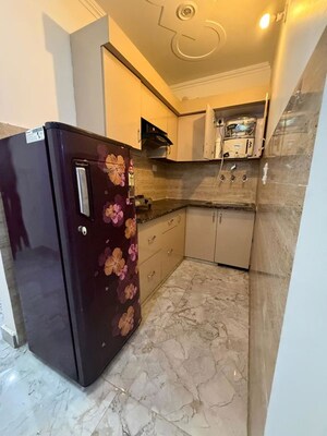 Furnished Amenities in 1 BHK Builder Floor at Nawada – for Rent