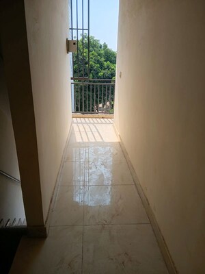 Building Lobby in 5 BHK Independent House at Palam Vihar Residents Association, Palam Vihar – for Sale