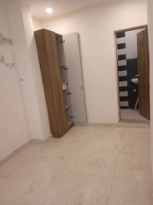 Room in 5 BHK Independent House at Palam Vihar Residents Association, Palam Vihar – for Sale