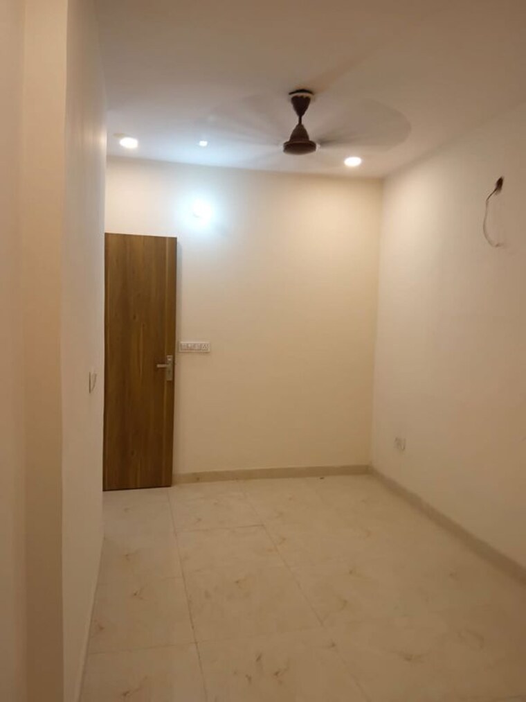 Room, palam-vihar-residents-association 1.5 Bedroom 594 Sq.Ft. Builder Floor In Palam Vihar Gurgaon 10738264