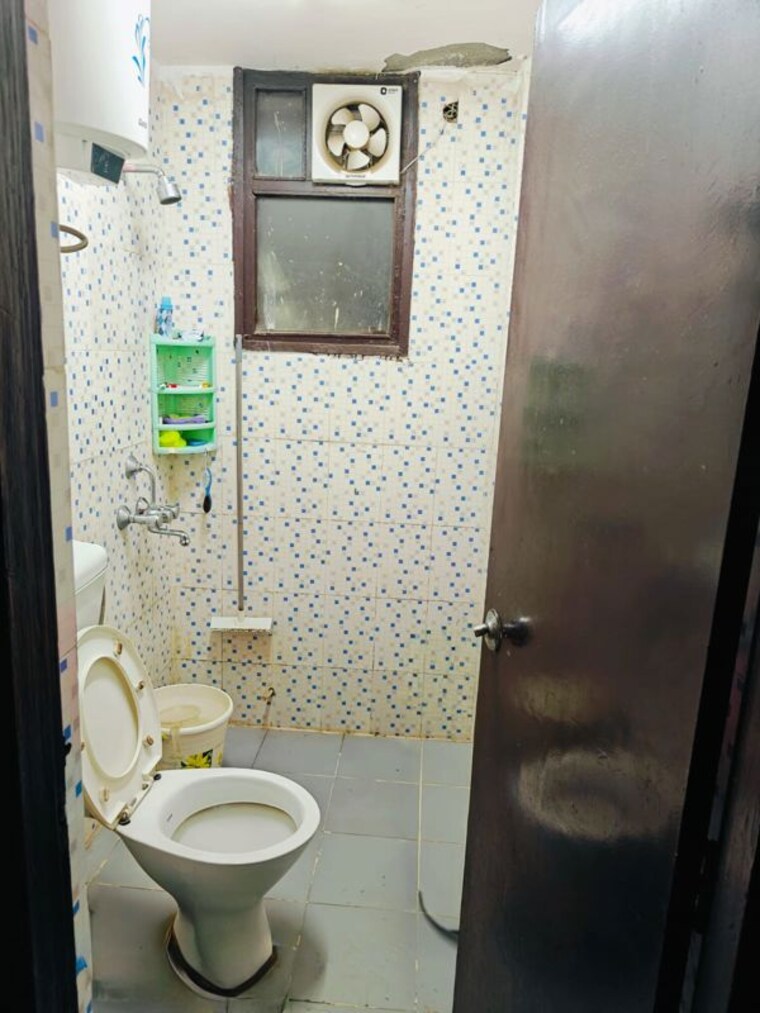 Bathroom, apex-our-homes 2 Bedroom 850 Sq.Ft. Apartment In Sector 37c Gurgaon 10738270