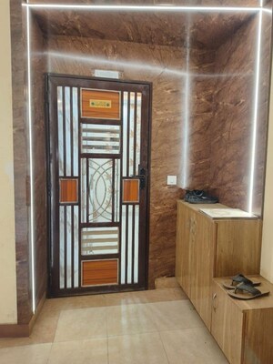  4 BHK Apartment at VVIP Mangal, Raj Nagar Extension – for Rent
