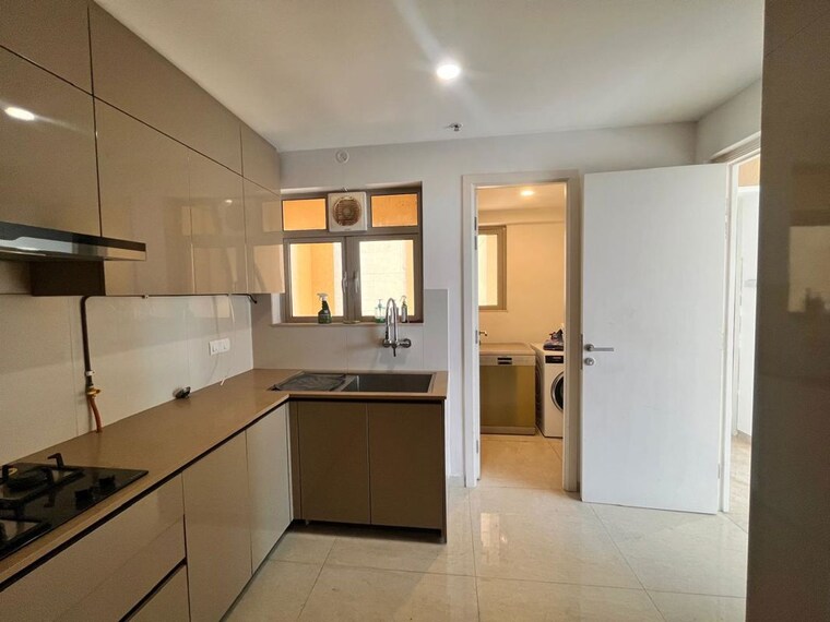 Room, hiranandani-estate 3 Bedroom 1200 Sq.Ft. Apartment In Ghodbunder Road Thane 10738329