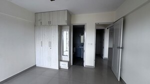 Room in 3 BHK Apartment at Jupiter Commanders Pinnacle, Chikkajala – for Rent