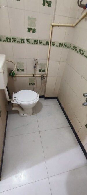 Bathroom in 1 BHK Apartment at Sector 5 Ghansoli – for Rent