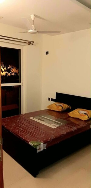 Bedroom in 3 BHK Builder Floor at Cooke Town – for Rent