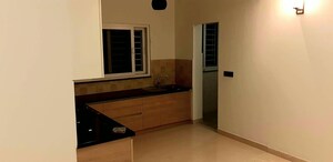 Room in 3 BHK Builder Floor at Cooke Town – for Rent