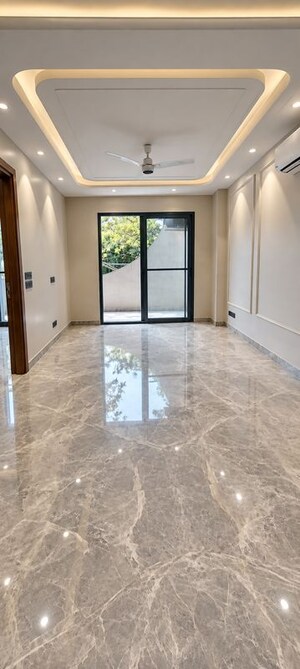 3 BHK Builder Floor For Sale in Chittaranjan Park