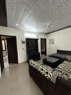 2 BHK Apartment For Rent in Sector 21