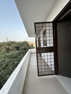 Balcony in 2 BHK Apartment at Sector 21 – for Rent
