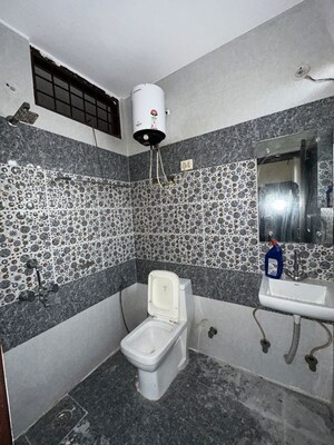 Bathroom in 2 BHK Apartment at Sector 21 – for Rent