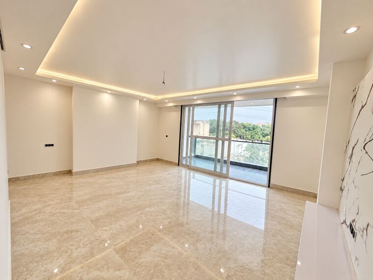 Room, shanti kunj 4 Bedroom 300 Sq.Yd. Builder Floor In Shanti Kunj Delhi 10701153