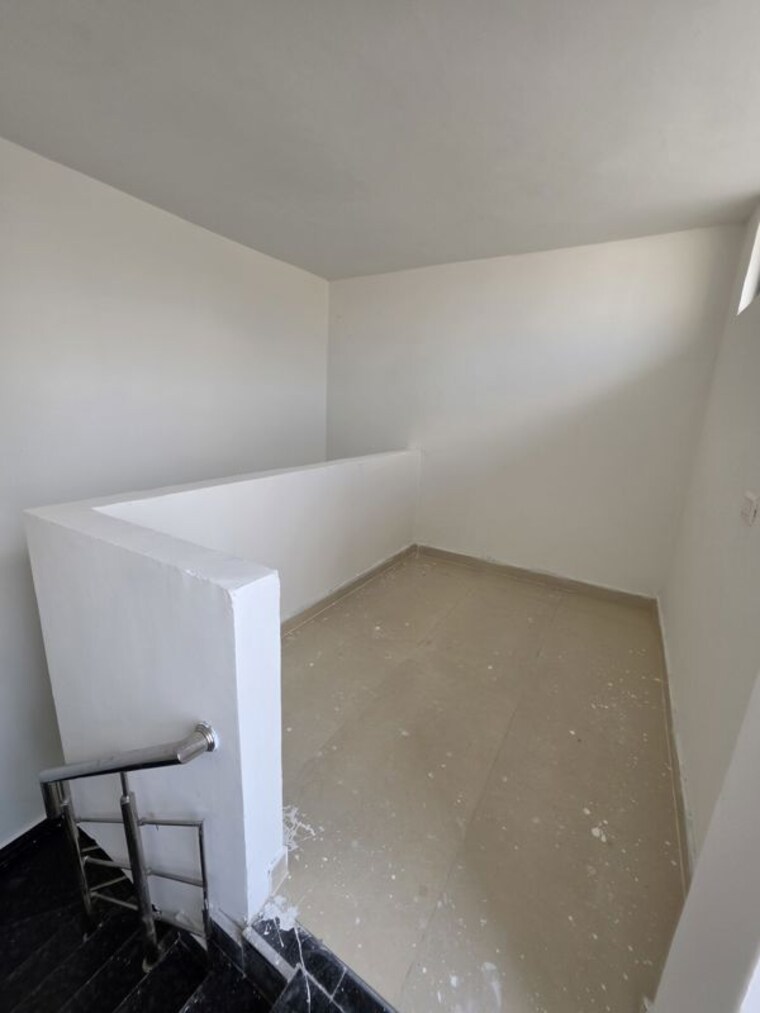 Room, dhakoli 3 Bedroom 100 Sq.Yd. Villa In Dhakoli Zirakpur 10738359