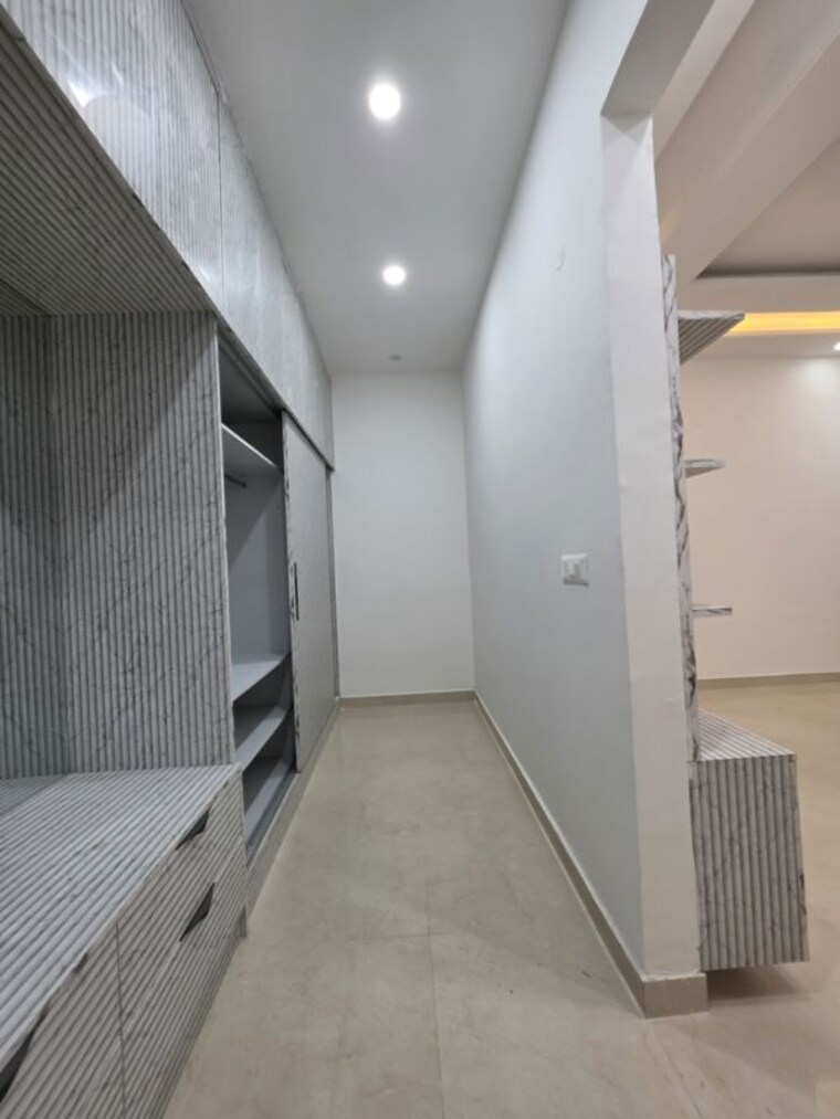 Room, dhakoli 3 Bedroom 100 Sq.Yd. Villa In Dhakoli Zirakpur 10738359