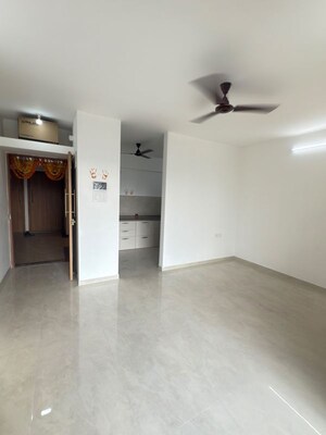 2 BHK Apartment For Rent in Goel Ganga Serio, Kharadi