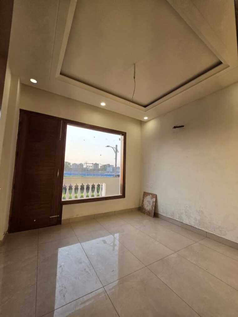 Room, dhakoli 4 Bedroom 113 Sq.Yd. Villa In Dhakoli Zirakpur 10738374