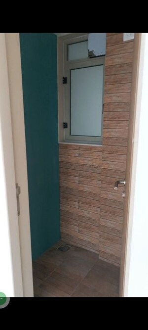 Room in 1 BHK Apartment at Lodha Crown Kolshet, Kolshet Road – for Rent