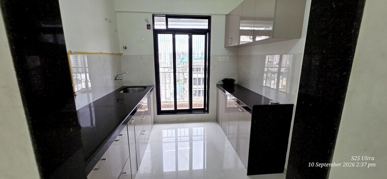 Balcony, raj-infinia 3 Bedroom 1040 Sq.Ft. Apartment In Malad West Mumbai 10738420
