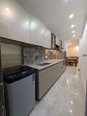 Kitchen in 2 BHK Builder Floor at Sector 42 – for Rent