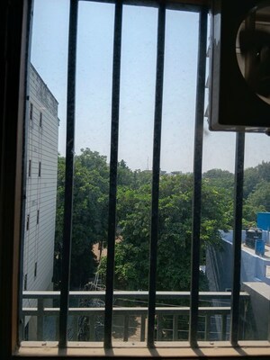 Balcony in 1.5 BHK Builder Floor at Palam Vihar Residents Association, Palam Vihar – for Rent