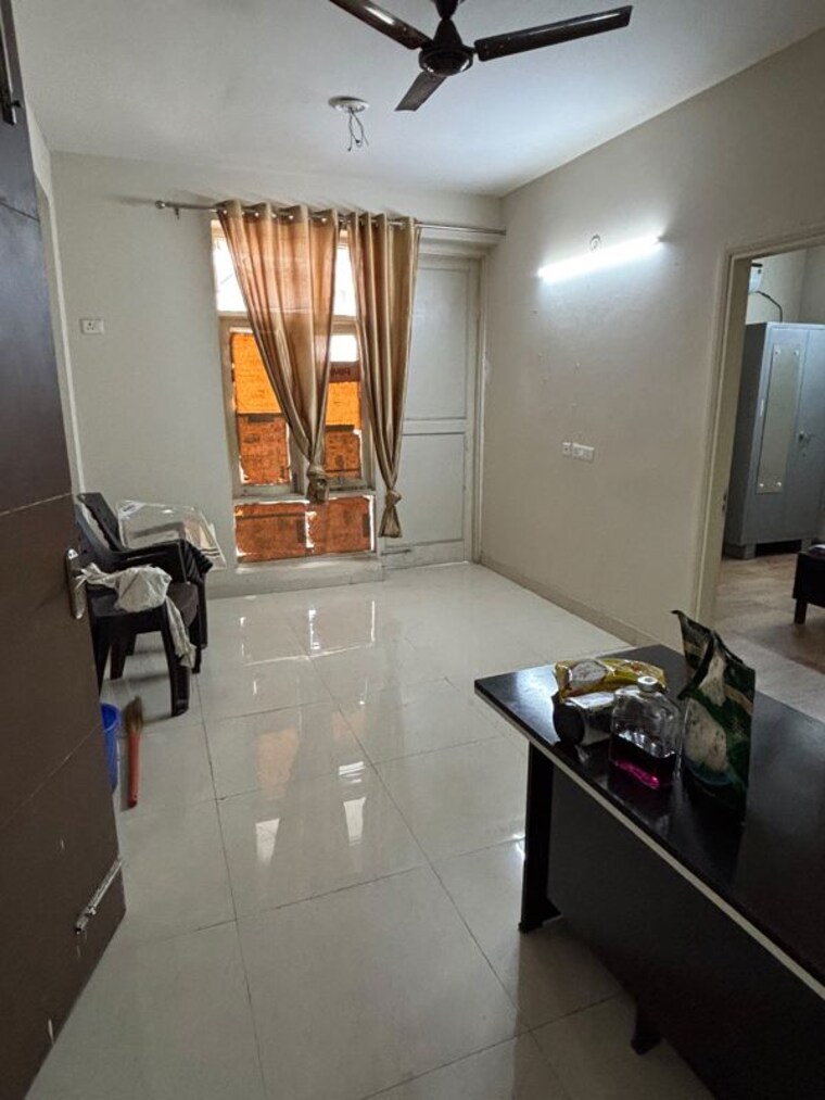 Team Area, tdi-the-grand-retreat 3 Bedroom 180 Sq.Yd. Builder Floor In Sector 88 Faridabad 10738547
