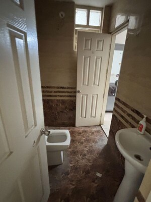 Bathroom in 3 BHK Builder Floor at TDI The Grand Retreat, Sector 88 – for Rent