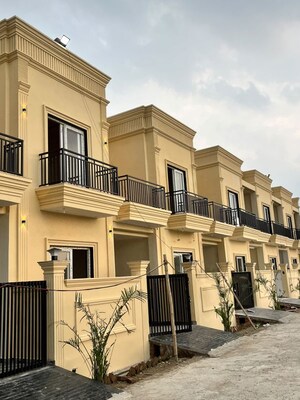 3 BHK Independent House – Exterior View View at Ekana Mall, Gomti Nagar - for Sale
